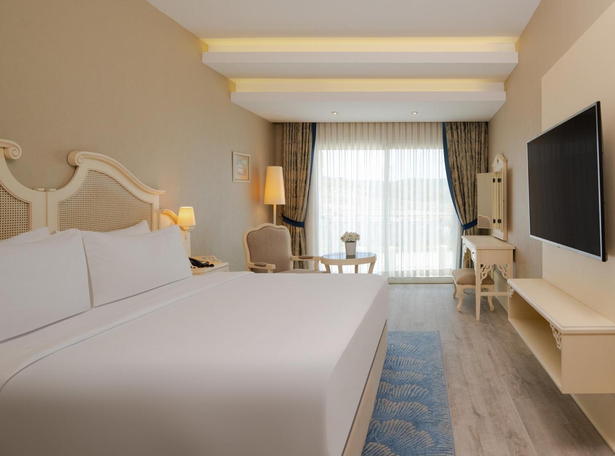 Dolce By Wyndham Cesme Alacatı Bagian luar foto