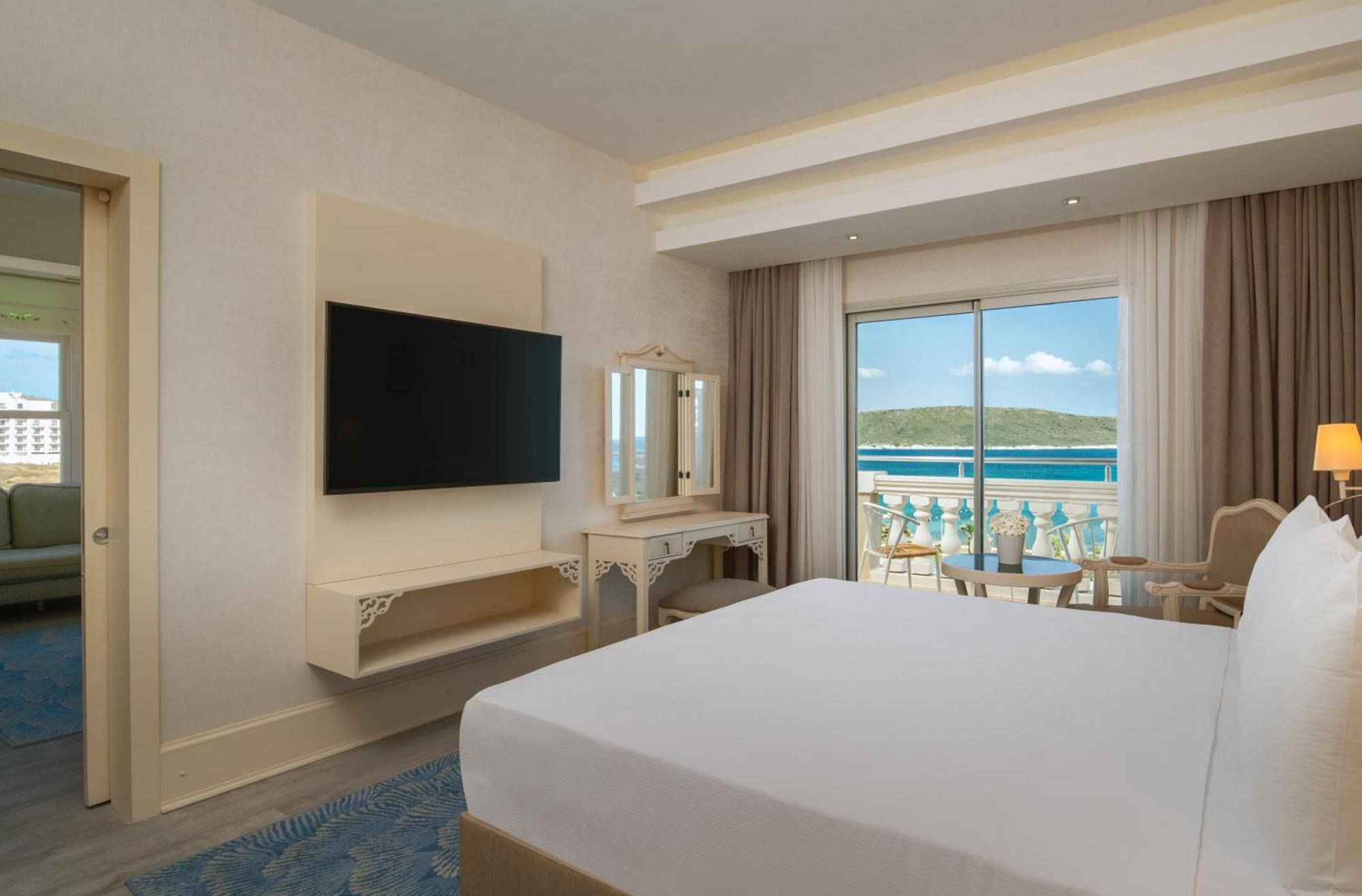 Dolce By Wyndham Cesme Alacatı Bagian luar foto