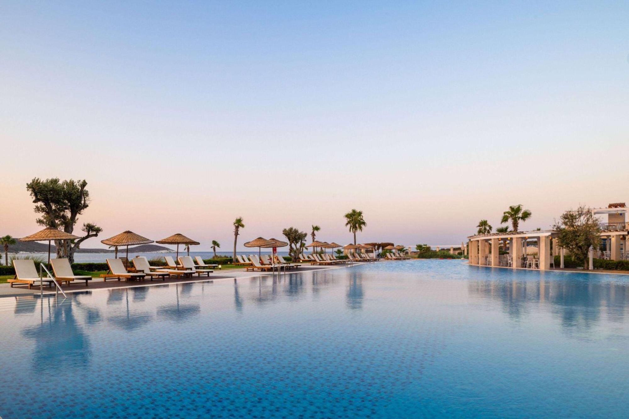 Dolce By Wyndham Cesme Alacatı Bagian luar foto
