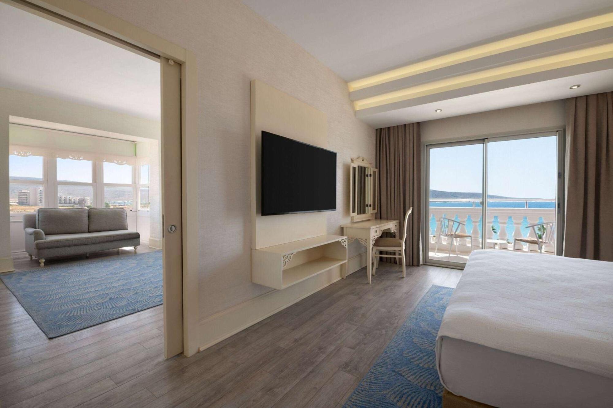 Dolce By Wyndham Cesme Alacatı Bagian luar foto