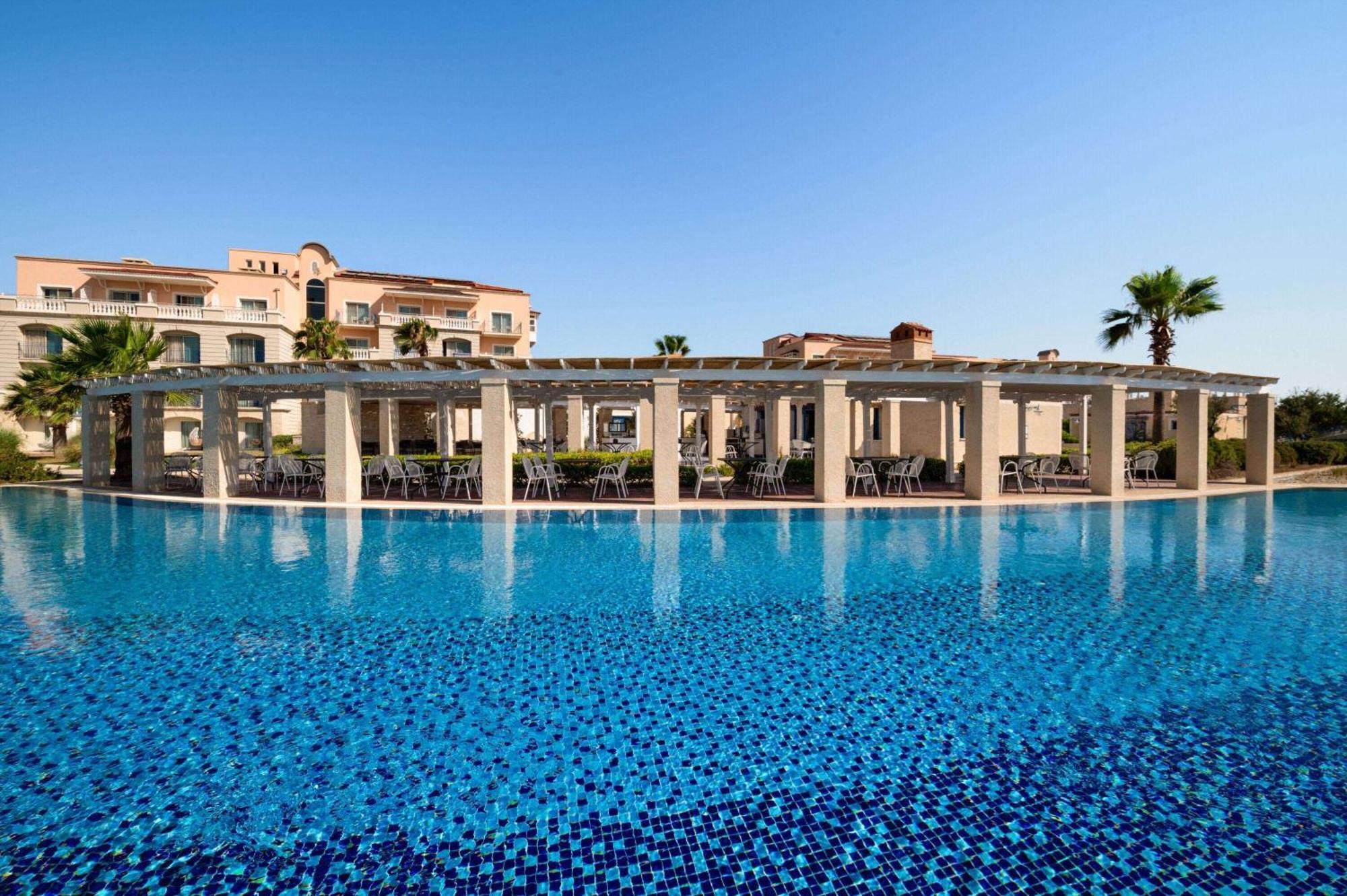 Dolce By Wyndham Cesme Alacatı Bagian luar foto