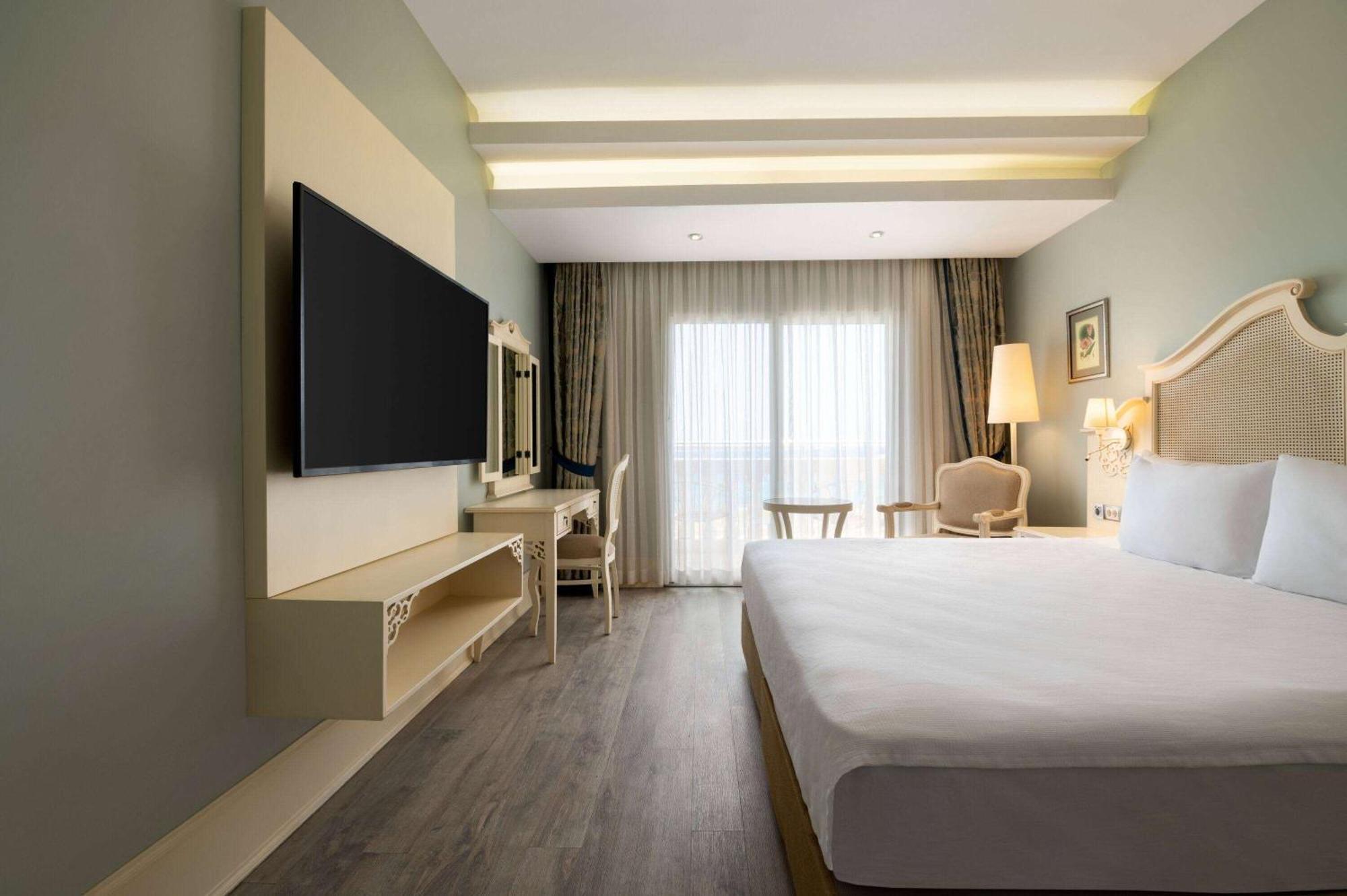 Dolce By Wyndham Cesme Alacatı Bagian luar foto
