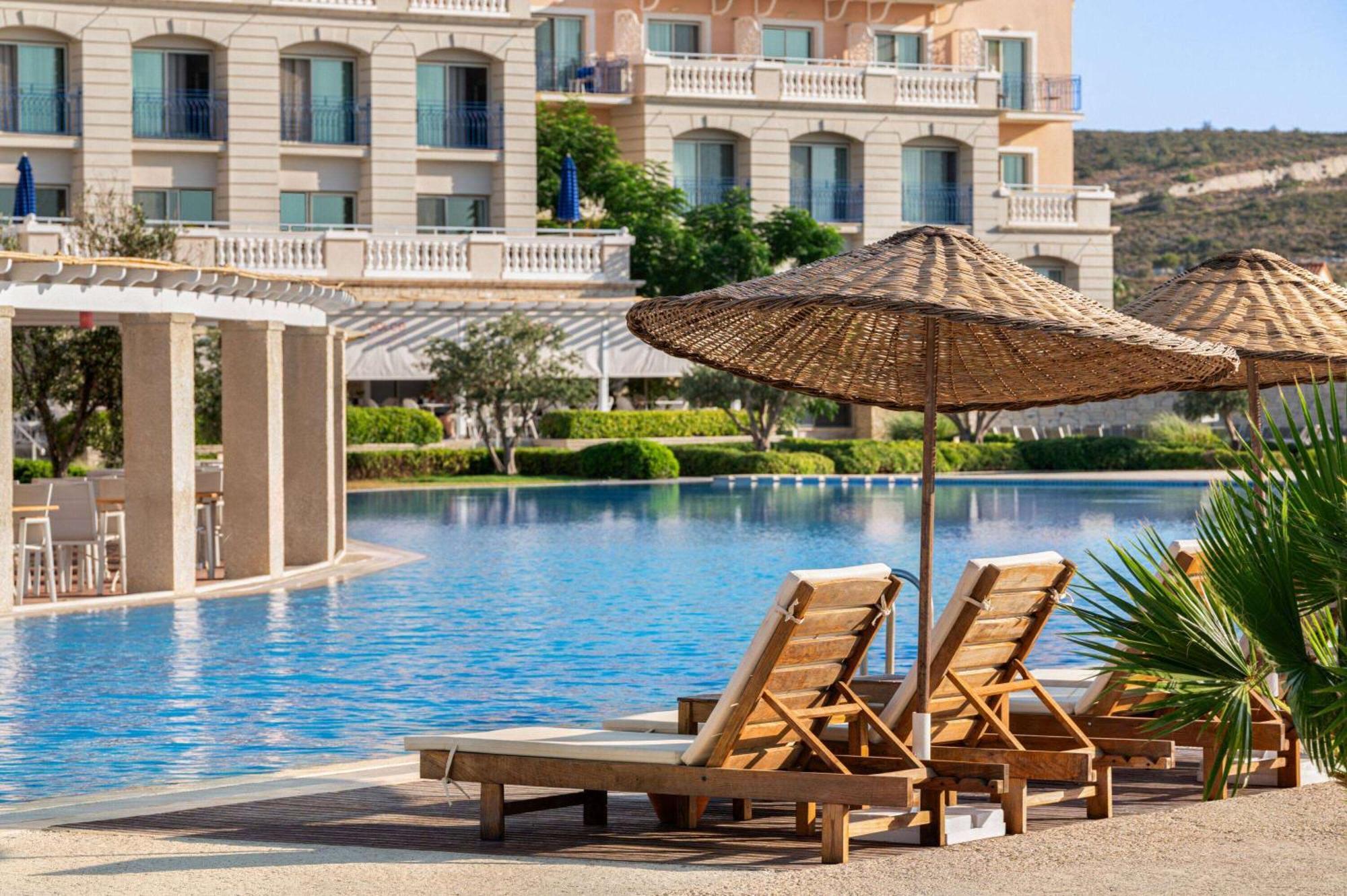 Dolce By Wyndham Cesme Alacatı Bagian luar foto