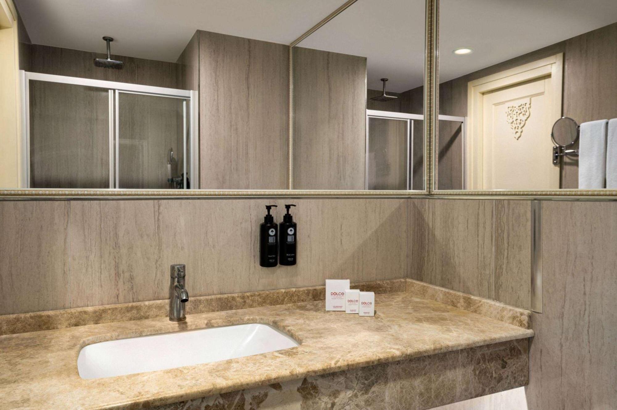 Dolce By Wyndham Cesme Alacatı Bagian luar foto