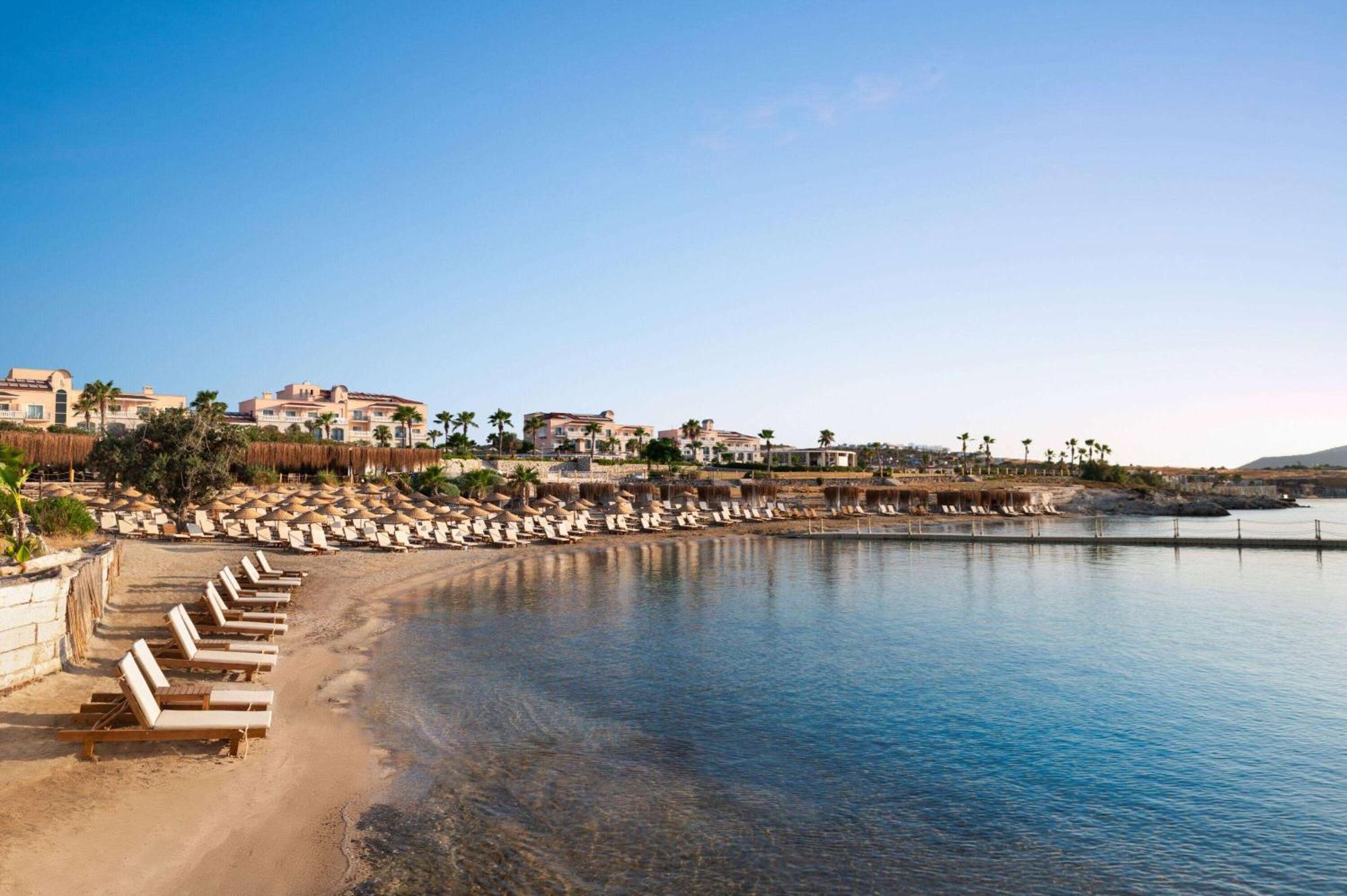 Dolce By Wyndham Cesme Alacatı Bagian luar foto
