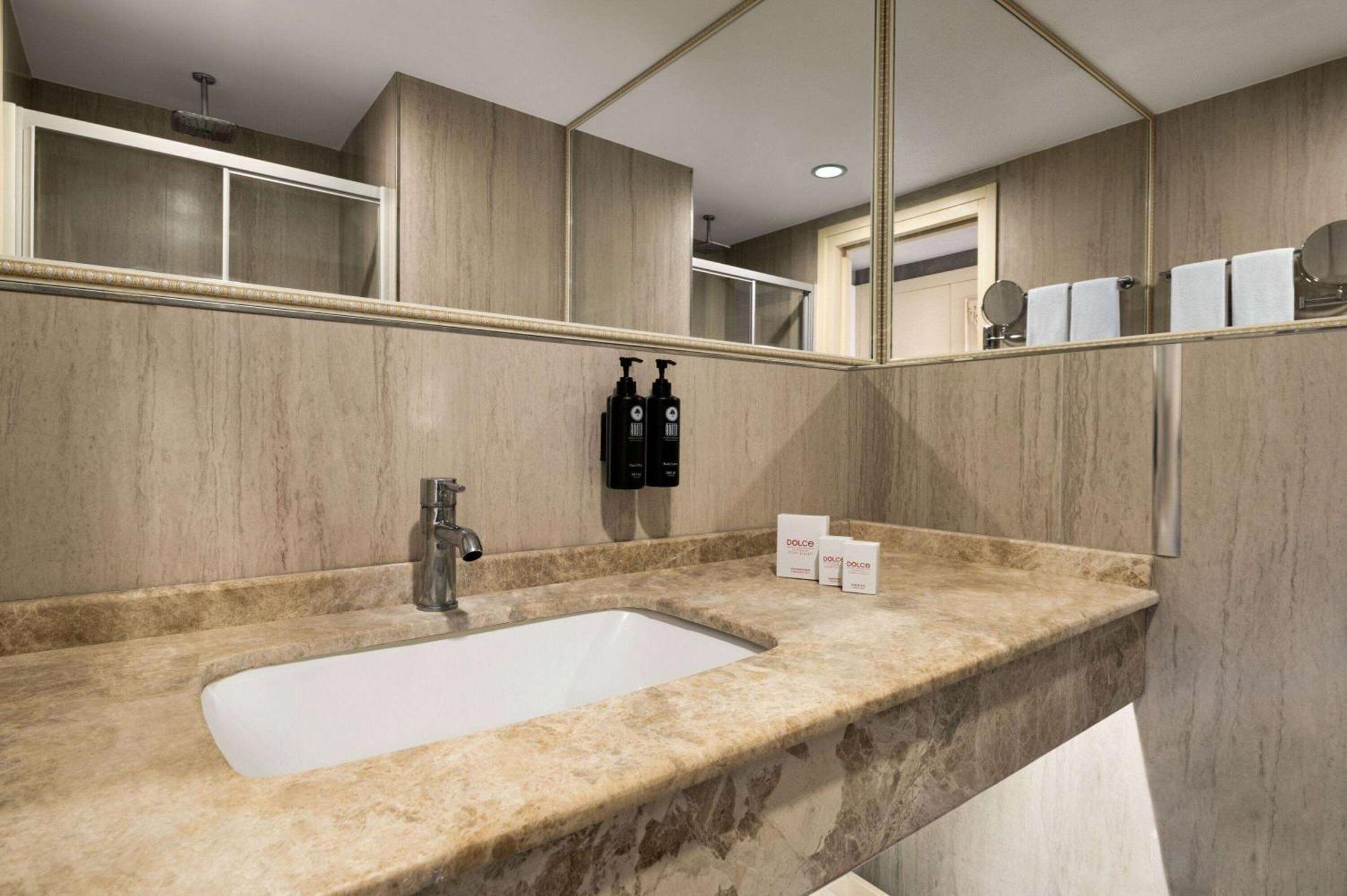 Dolce By Wyndham Cesme Alacatı Bagian luar foto
